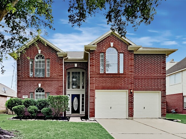 Primary Photo - 23126 N Waterlake Dr