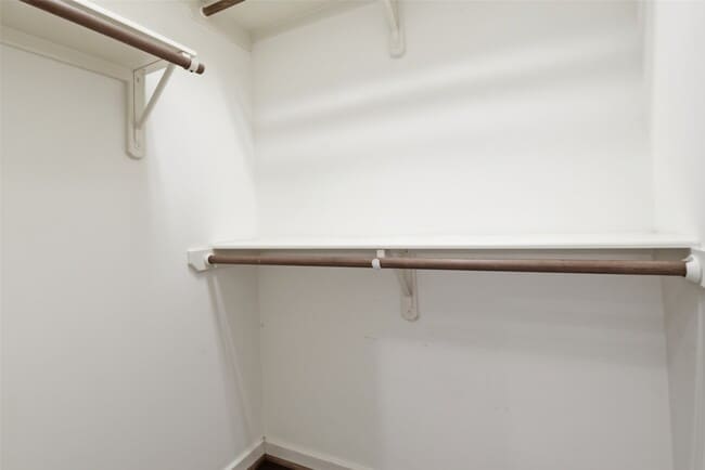 Building Photo - 4424 Blossom St
