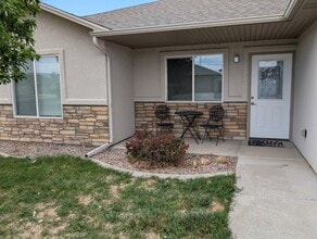 Building Photo - 3164 1/2 Glendam Drive