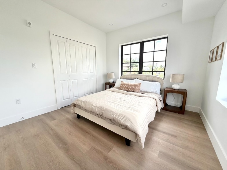 Building Photo - 1619 Jefferson Ave