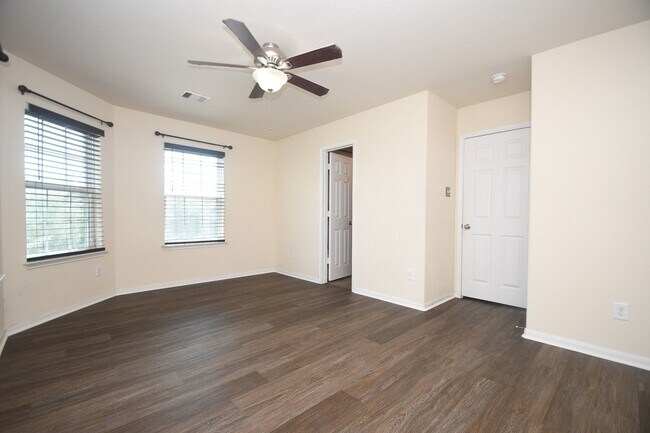 Building Photo - 15447 Signal Ridge Way
