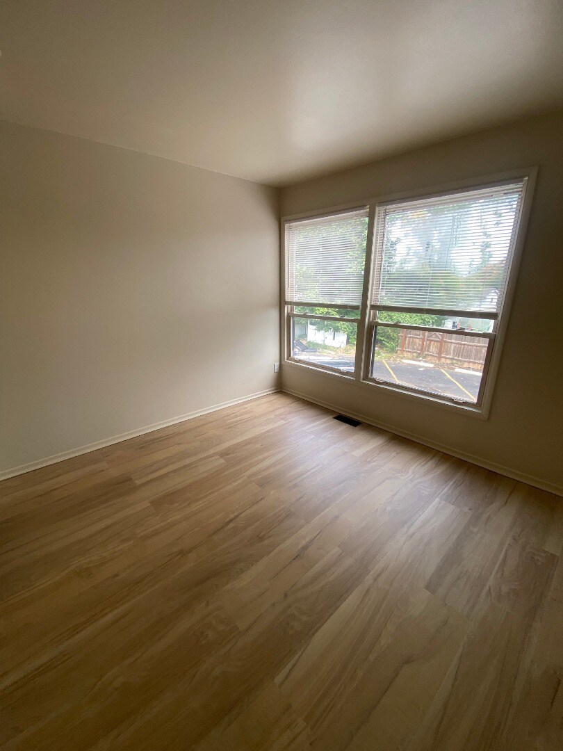 Building Photo - 3729G Morganford Rd