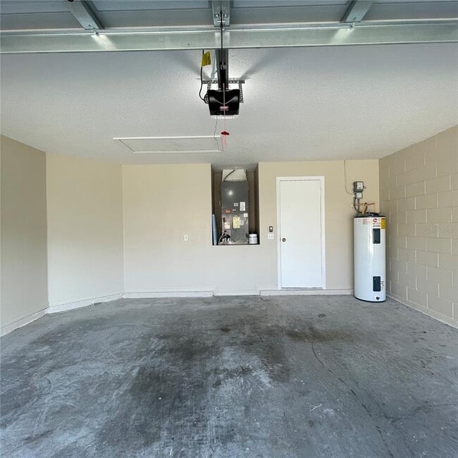 Building Photo - 2317 Walnut Canyon Dr