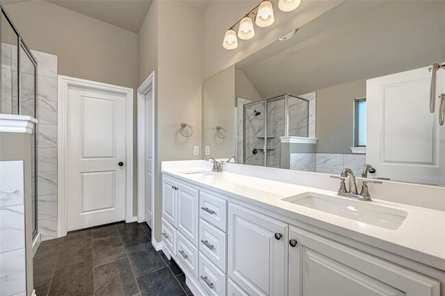 Building Photo - Beautiful Coeur D'Alene/Yukon