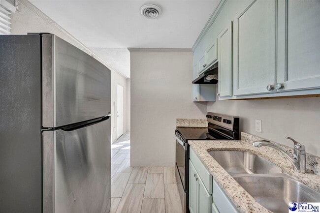 Building Photo - 2514 Bratton St