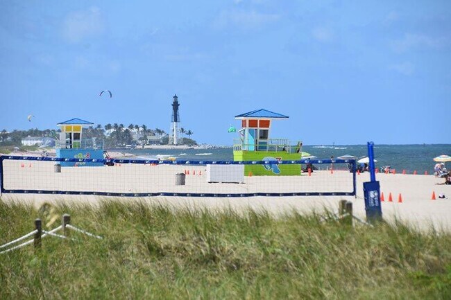 Building Photo - 133 N Pompano Beach Blvd