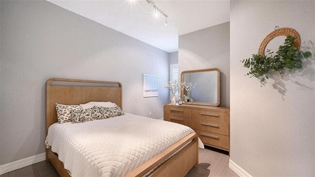 Building Photo - 1921 Monte Carlo Dr