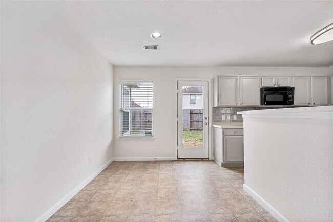 Building Photo - 29214 Legends Valley Dr