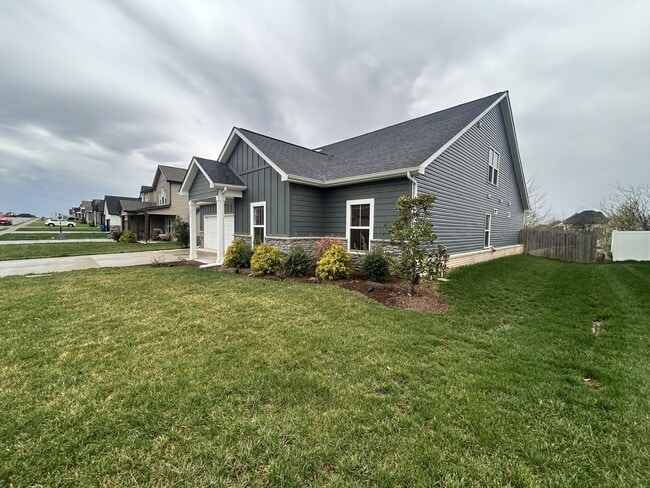 Building Photo - 2692 Remington Trce