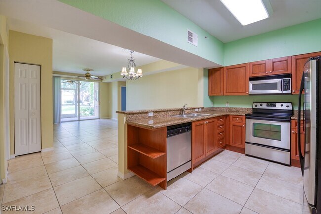 Building Photo - 20221 Estero Gardens Cir