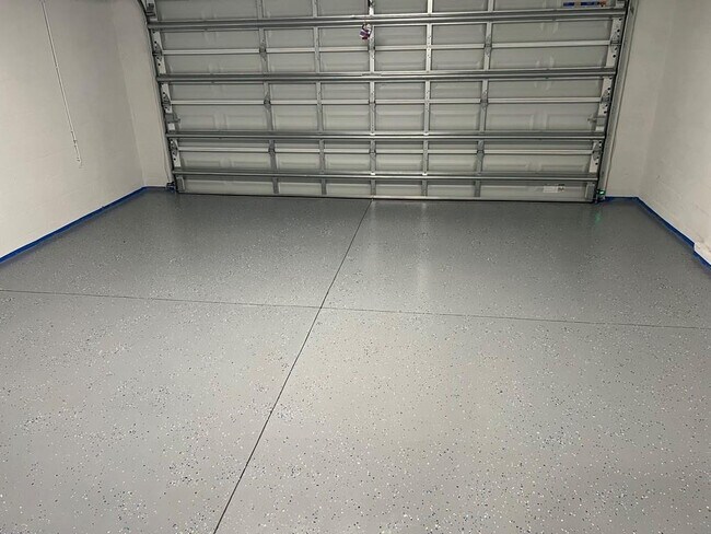 Building Photo - 12121 Monterey Pine Ln