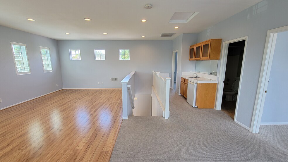Building Photo - 1750 Nolina Ct