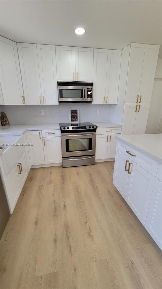 Building Photo - 9520 SW 188th Terrace