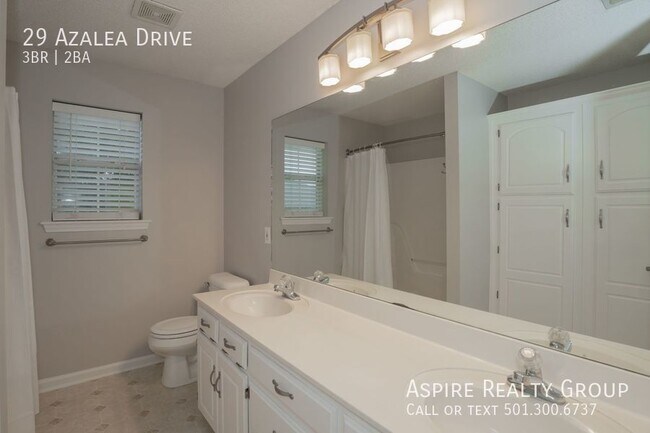 Building Photo - 29 Azalea Dr