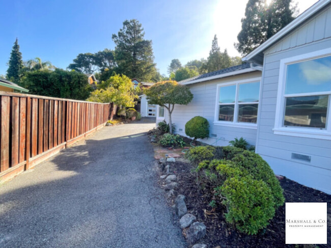 Primary Photo - GORGEOUS REMODELED 3BR/2BA HOMEALL NEW FEA...