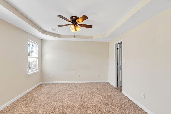 Building Photo - 309 Channel Run Ln