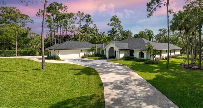 Building Photo - 13453 Doubletree Trail