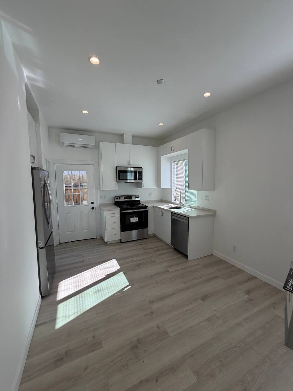 Building Photo - 5901 Texhoma Ave