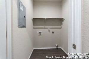 Building Photo - 634 Ashers Pl