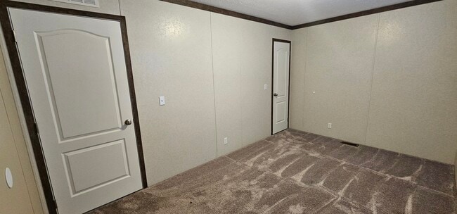 Building Photo - 110 Mulberry