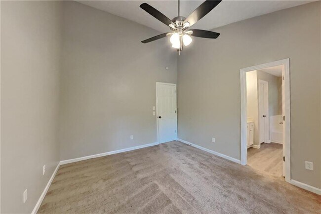 Building Photo - 1721 Omie Way
