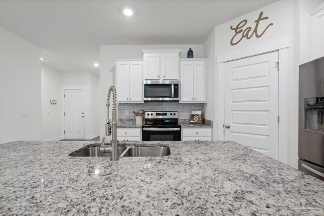 Building Photo - 4059 Blaney Ln