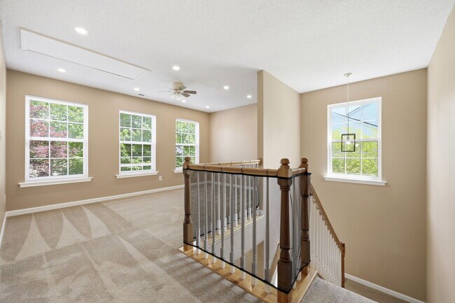 Building Photo - 3101 Sawyers Mill Dr