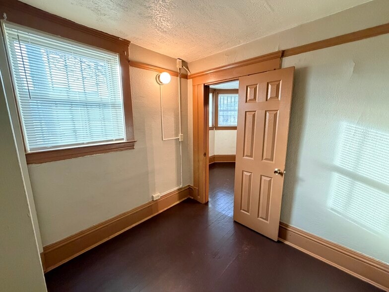 Building Photo - 7405 Detroit Ave