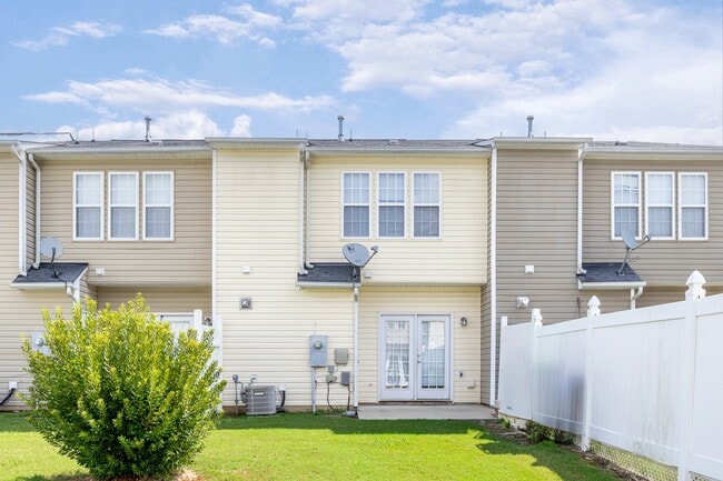 Building Photo - 8321 Glenwood Springs Ct