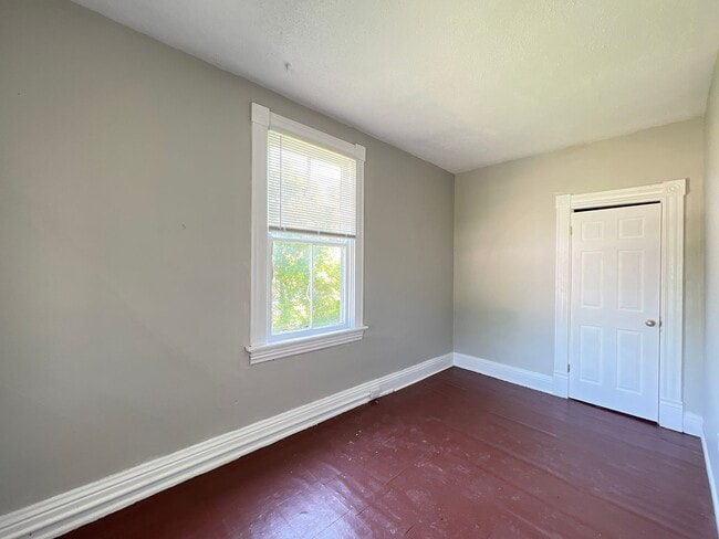 Building Photo - Baltimore Estate