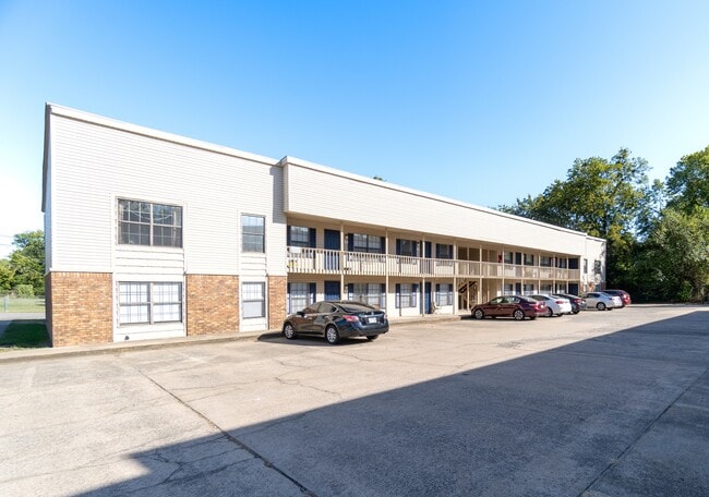 Building Photo - 2020-2024 Baldwin St