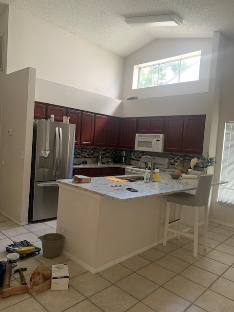 Building Photo - 9306 Exposition Dr