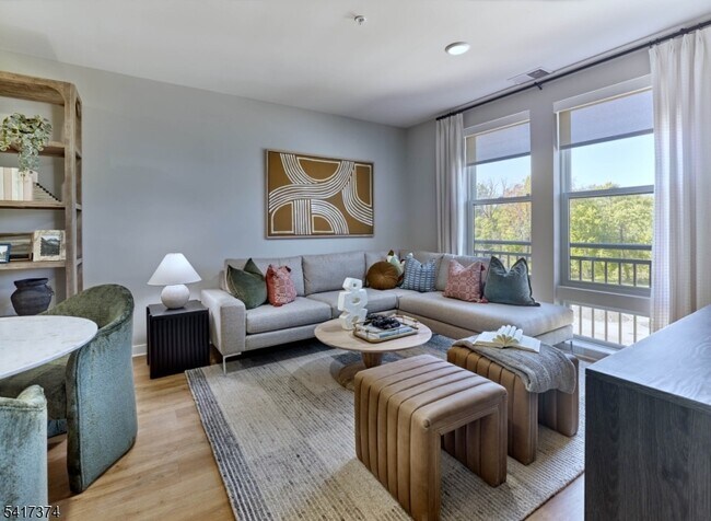 Building Photo - 51 Okner Pkwy