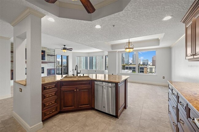 Building Photo - 371 Channelside Walk Way