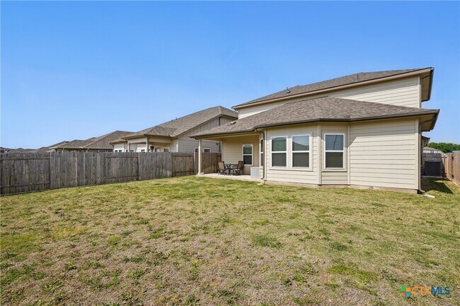 Building Photo - 10310 Mager Ln