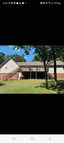 Building Photo - 11 Henry Ct