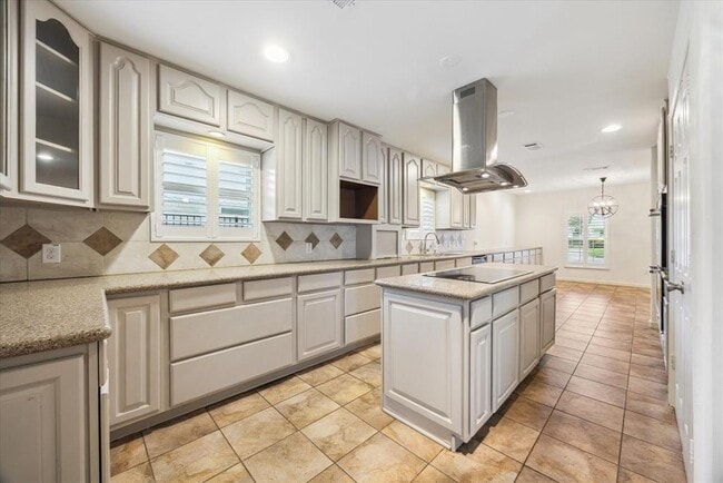 Building Photo - 6215 Cheena Dr