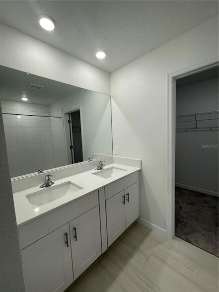 Building Photo - 11564 Radiant Shr Lp
