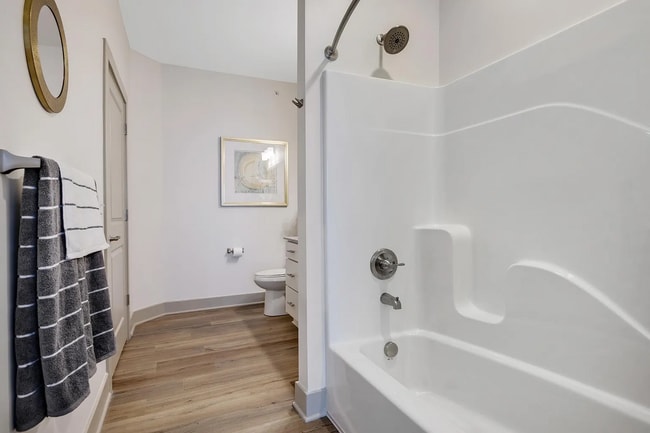 Building Photo - Edgewater East Apartments