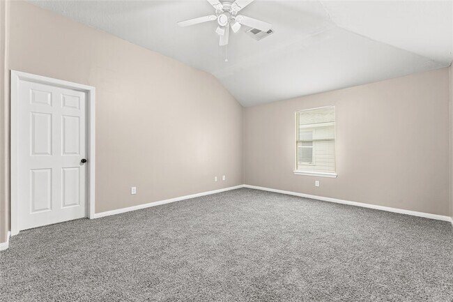 Building Photo - 17250 Cricketbriar Ct
