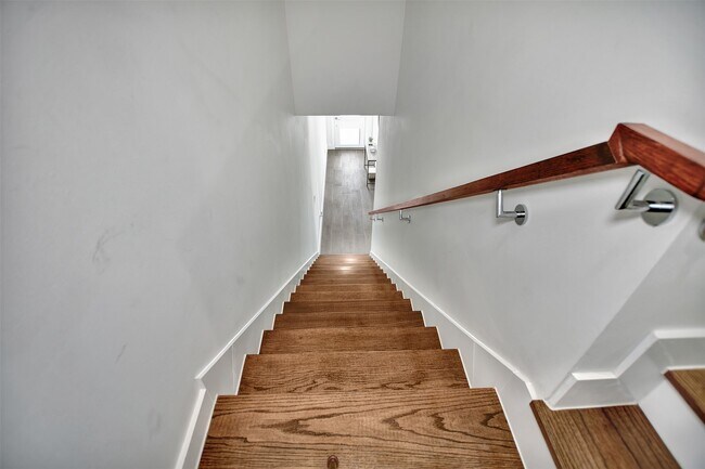 Building Photo - 5507 Robusto Pl