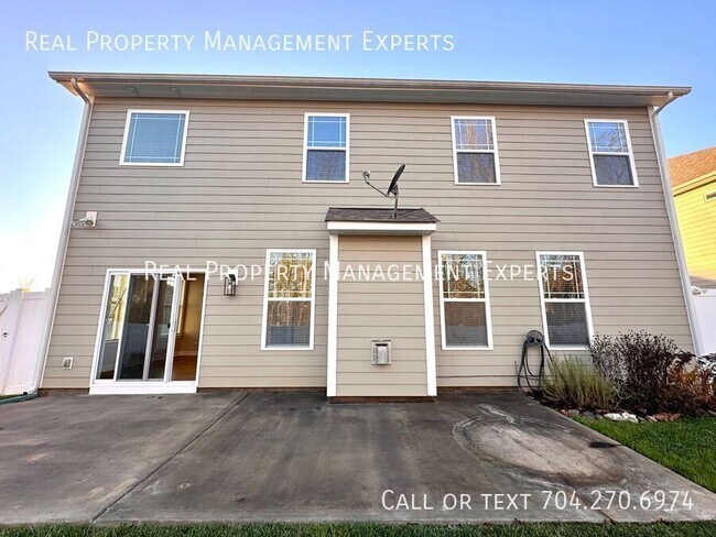 Building Photo - 278 Preston Rd