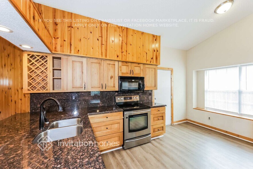 Building Photo - 2082 Briarcliff Rd