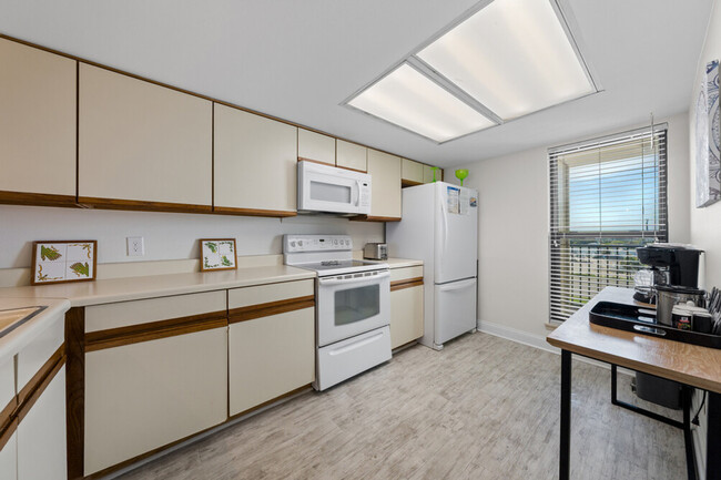 Building Photo - 28760 Perdido Beach Blvd