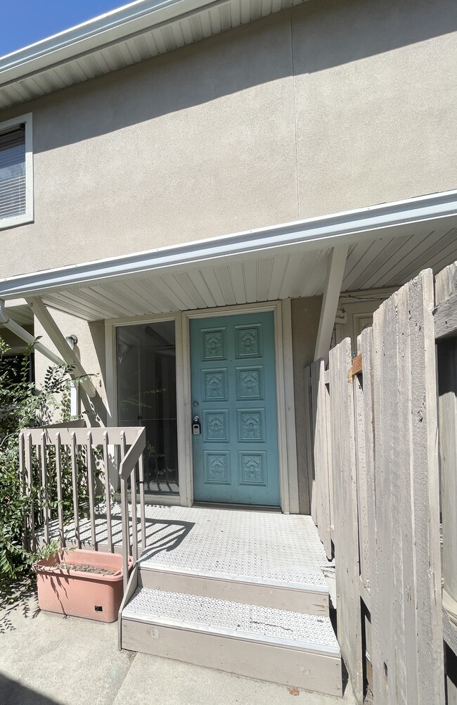 Building Photo - 1871 Monterey Dr