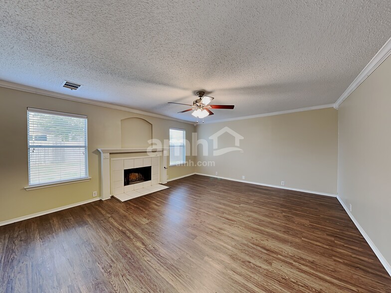 Building Photo - 3109 Spenrock Ct