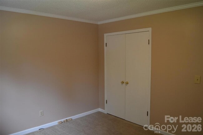 Building Photo - 135 Sherrill Ln