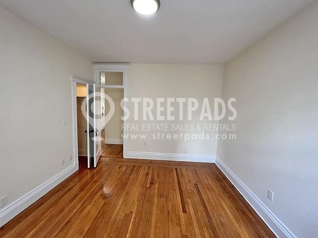 Building Photo - 1 bedroom in Boston MA 02215