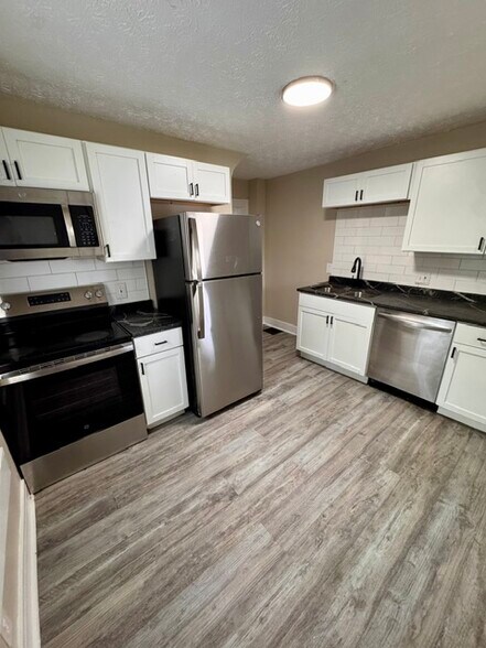 Building Photo - 782 Gibbard Ave