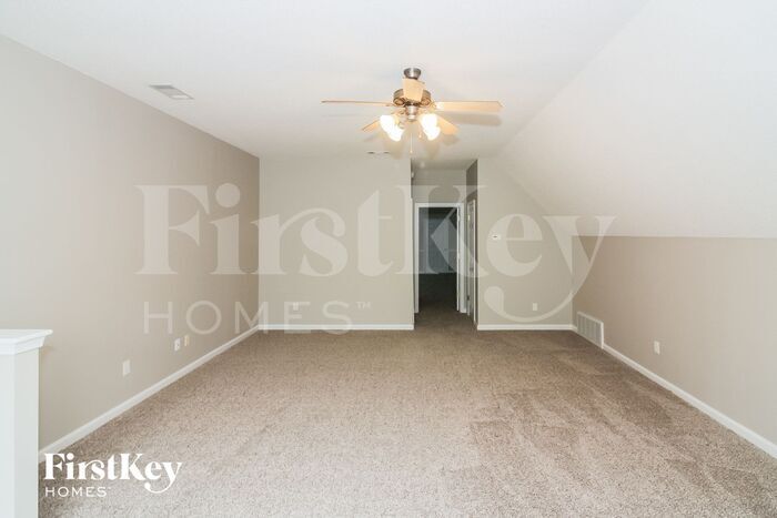Building Photo - 12245 Richmark Way Dr